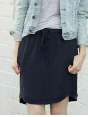 J. Crew navy pull on tie waist dolphin hem skirt 2